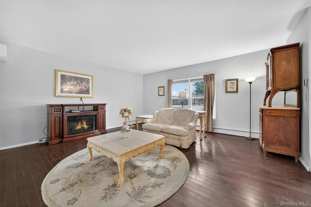 120 Pine Tree Road Monroe NY 10950