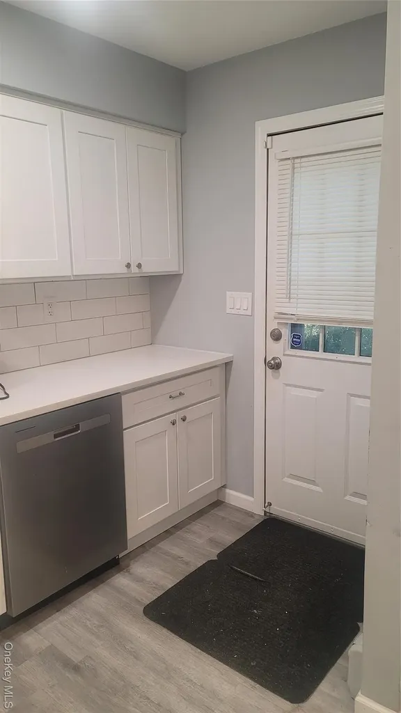 80-82 Laurel Boulevard Ronkonkoma NY 11779