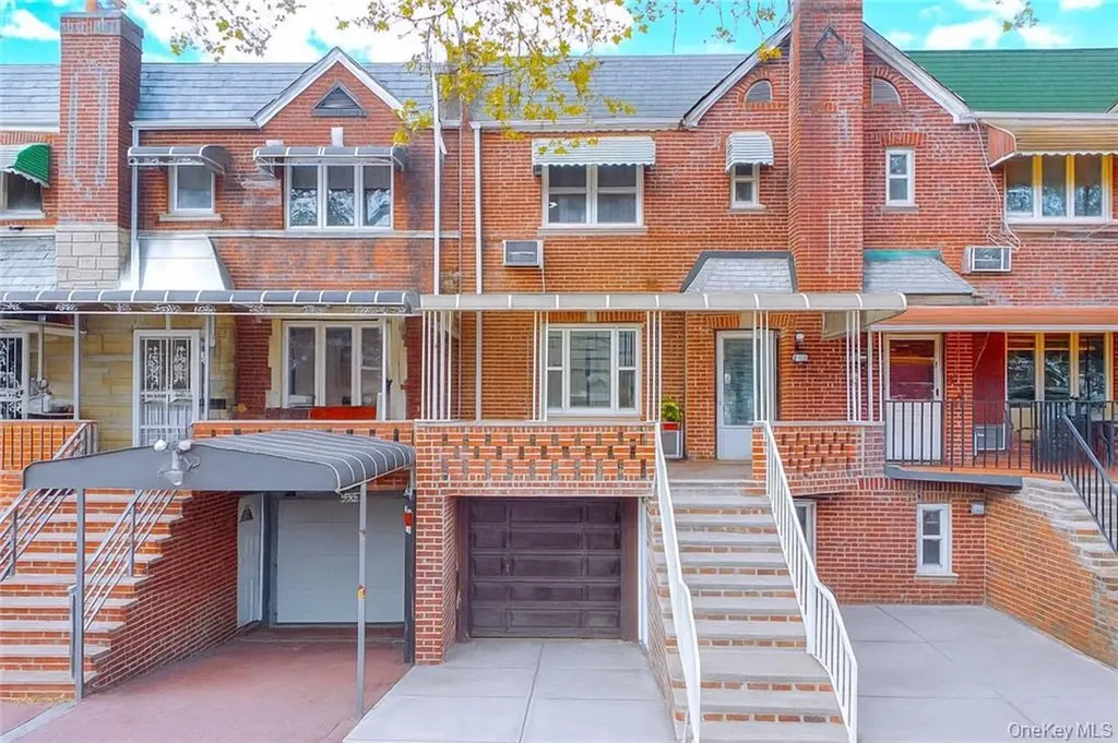 2250 E 29th Street Brooklyn NY 11229