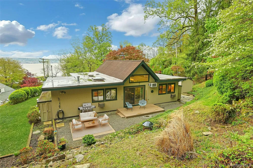 277 S Boulevard Nyack NY 10960