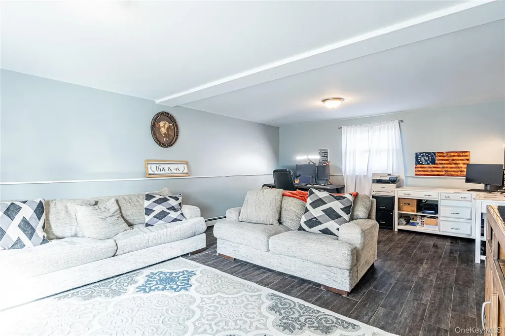 32 Deer Run Road Poughkeepsie NY 12603