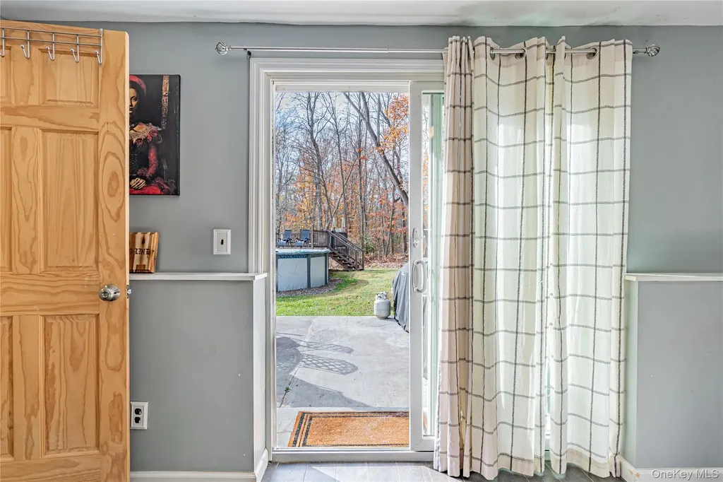 32 Deer Run Road Poughkeepsie NY 12603