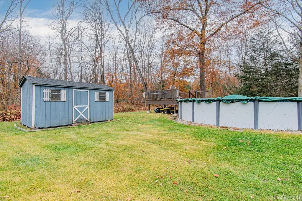 32 Deer Run Road Poughkeepsie NY 12603
