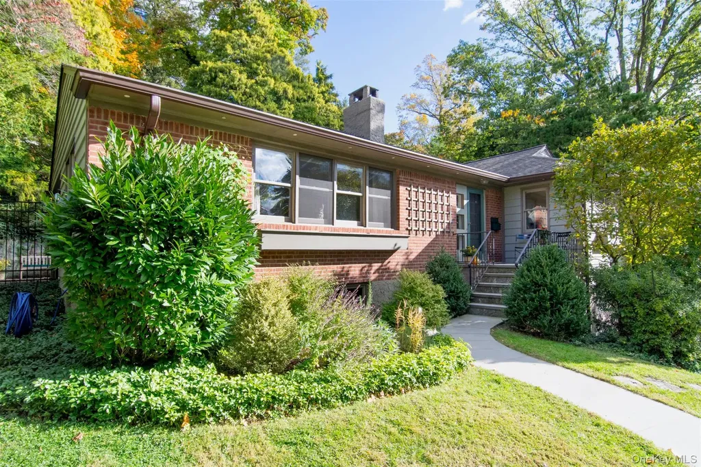 72 Magnolia Drive Dobbs Ferry NY 10522