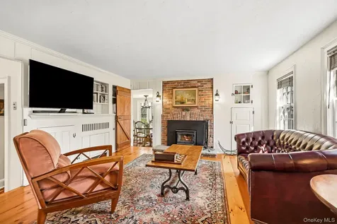 333 W Hartsdale Avenue Hartsdale NY 10530