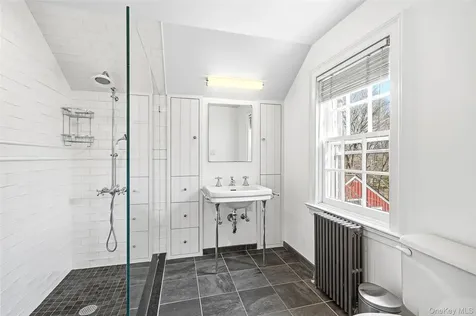 333 W Hartsdale Avenue Hartsdale NY 10530