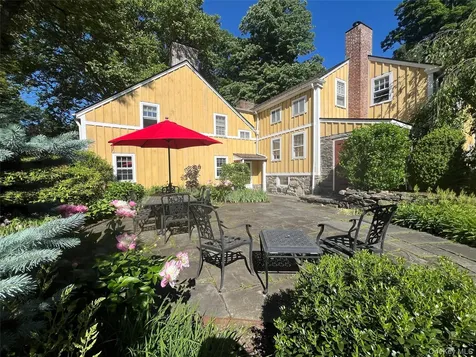 333 W Hartsdale Avenue Hartsdale NY 10530