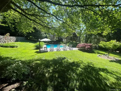 333 W Hartsdale Avenue Hartsdale NY 10530