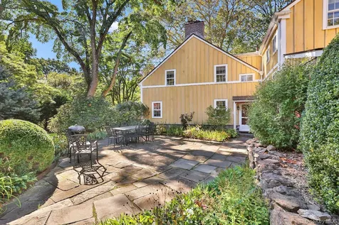333 W Hartsdale Avenue Hartsdale NY 10530
