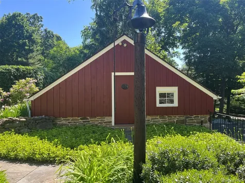 333 W Hartsdale Avenue Hartsdale NY 10530