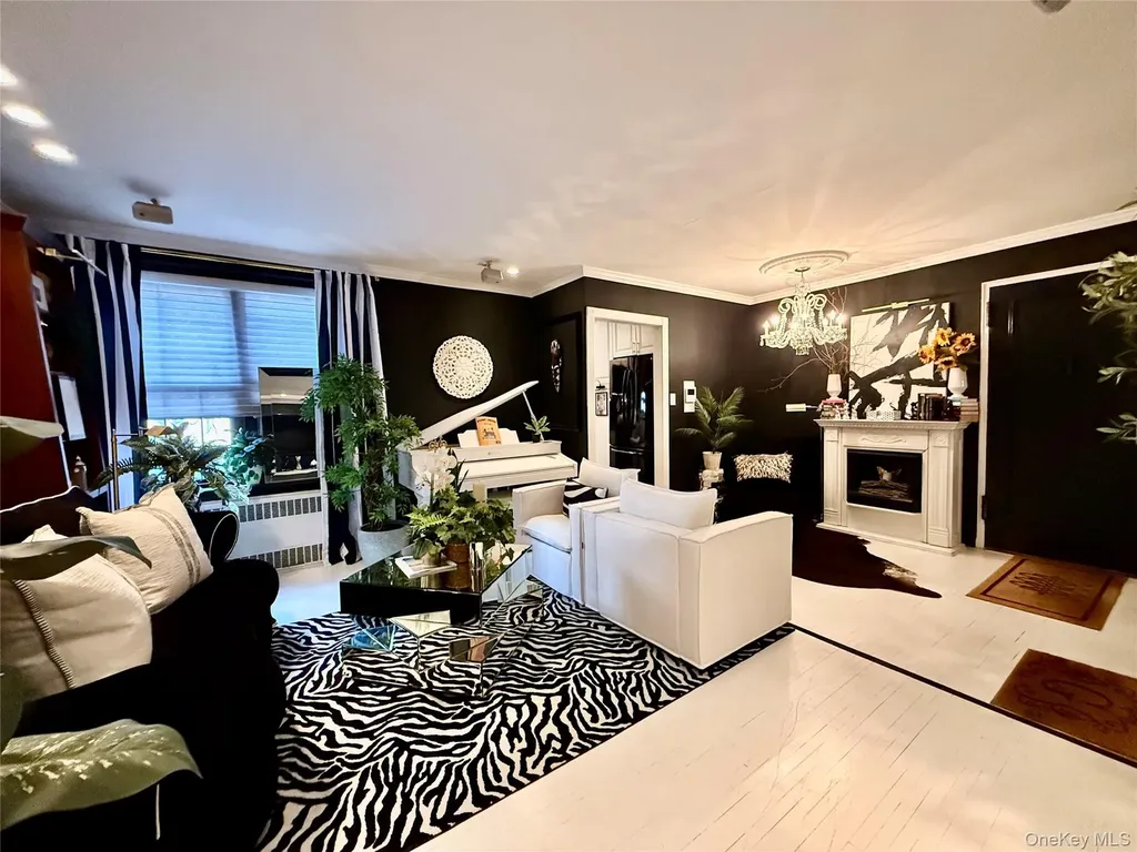 112-25 34th Avenue Corona NY 11368