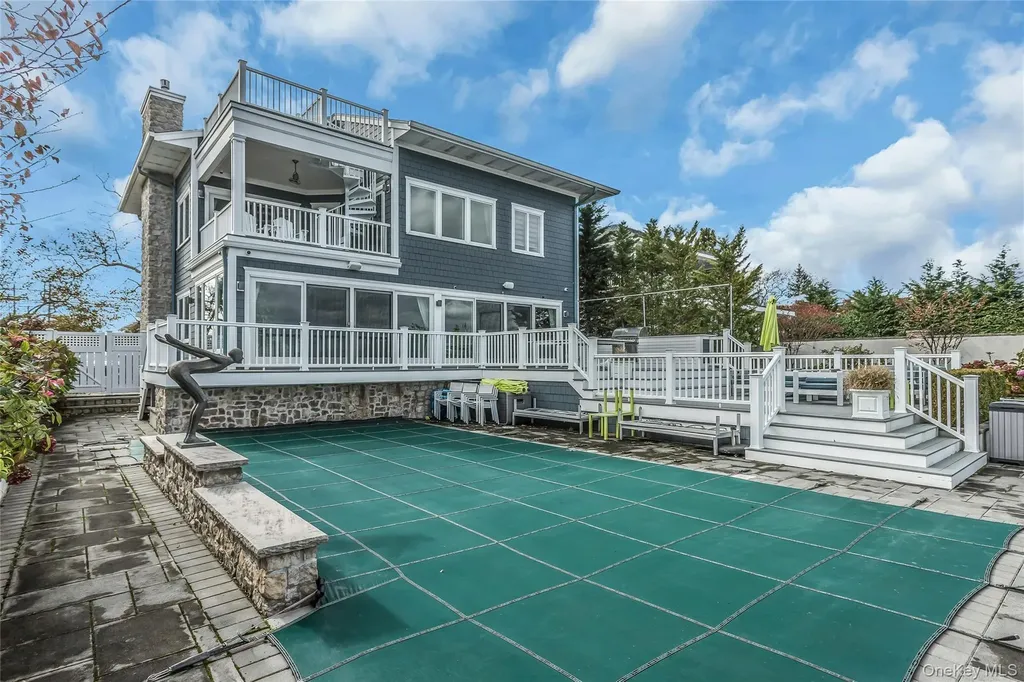 1600 Bay Boulevard Atlantic Beach NY 11509