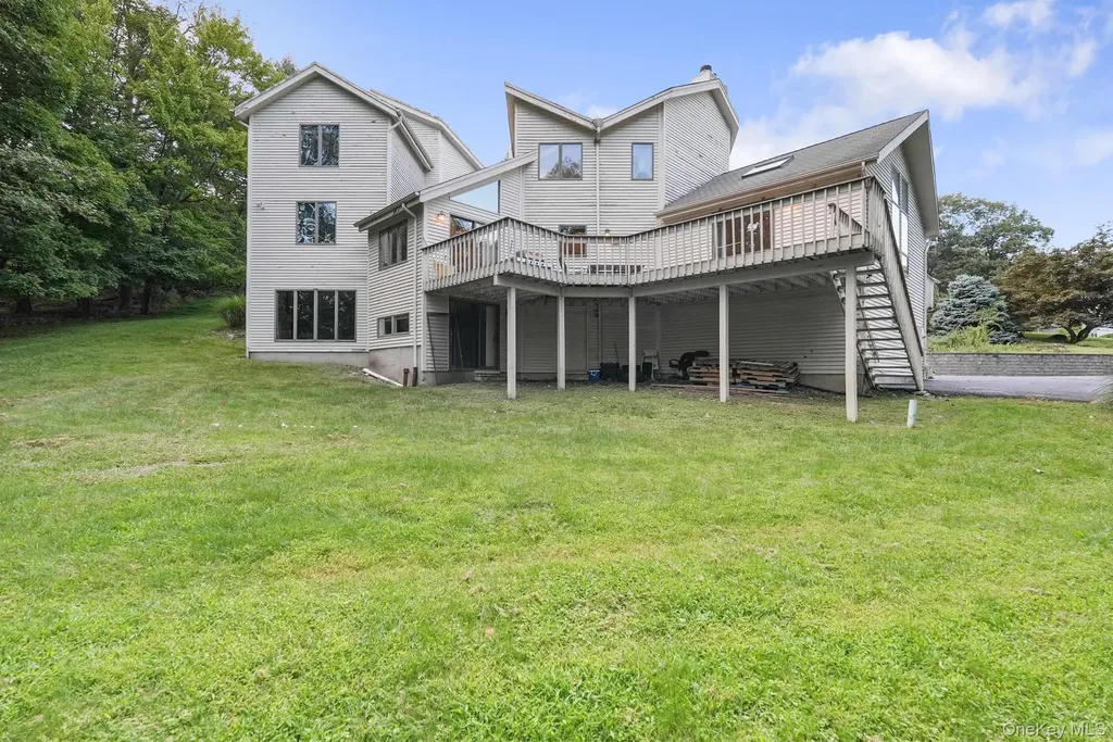 25 S Ridge Road Pomona NY 10970