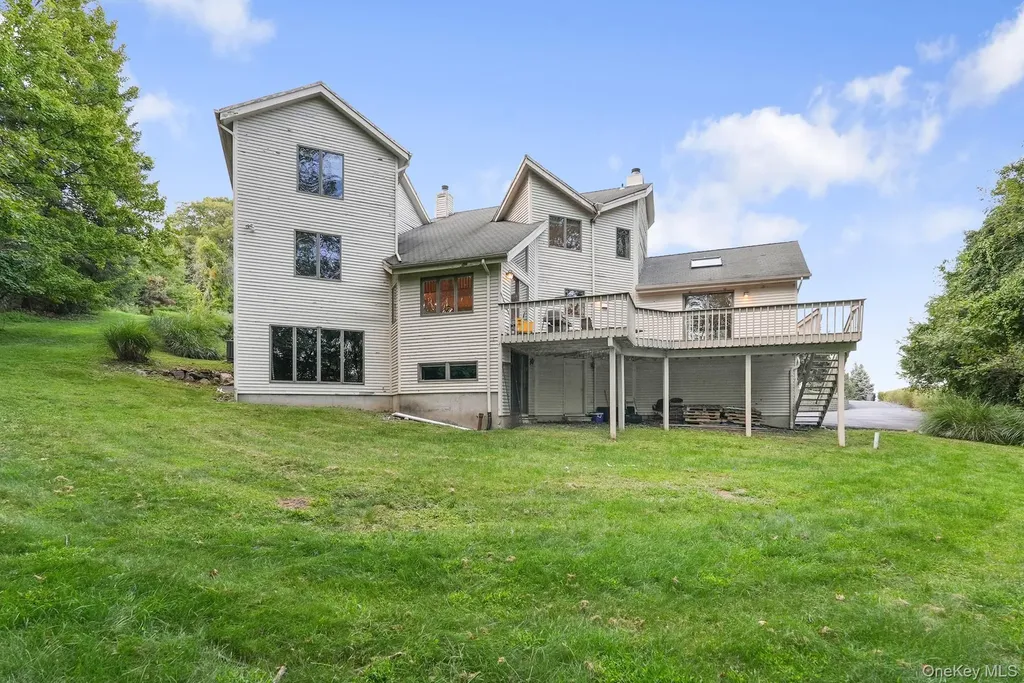 25 S Ridge Road Pomona NY 10970