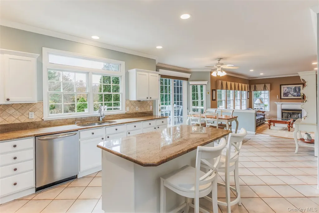 16 Ashley Loop Northport NY 11768