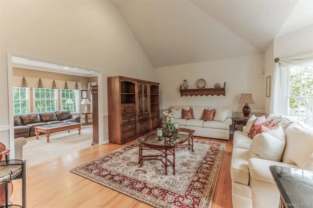 16 Ashley Loop Northport NY 11768