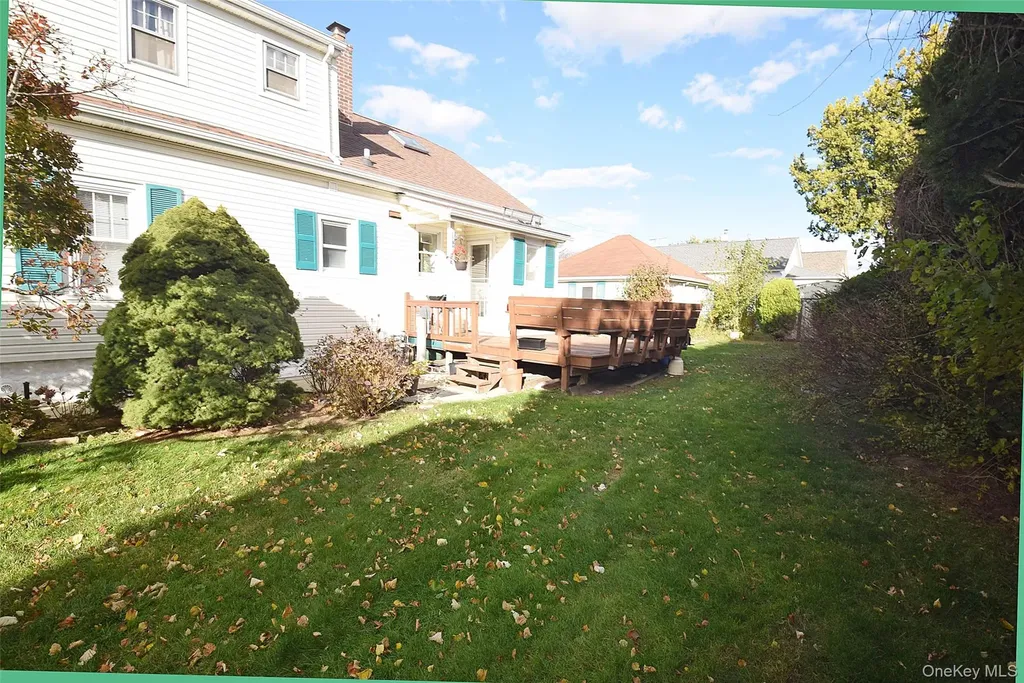 3041 Eastern Parkway Baldwin NY 11510
