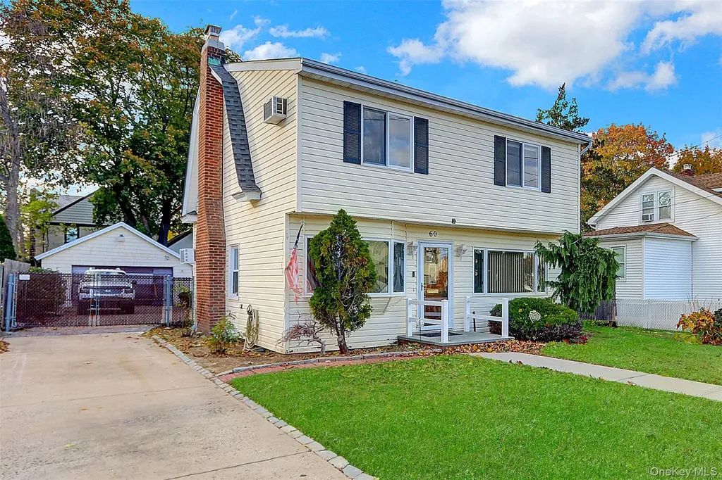60 Parsons Drive Hempstead NY 11550