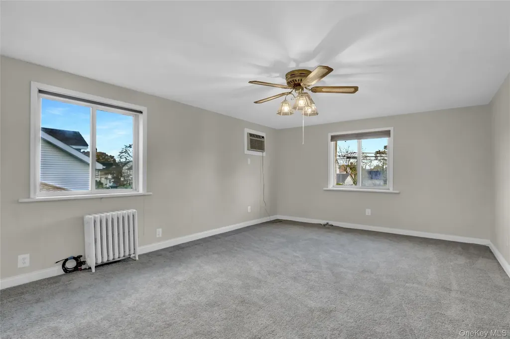 60 Parsons Drive Hempstead NY 11550