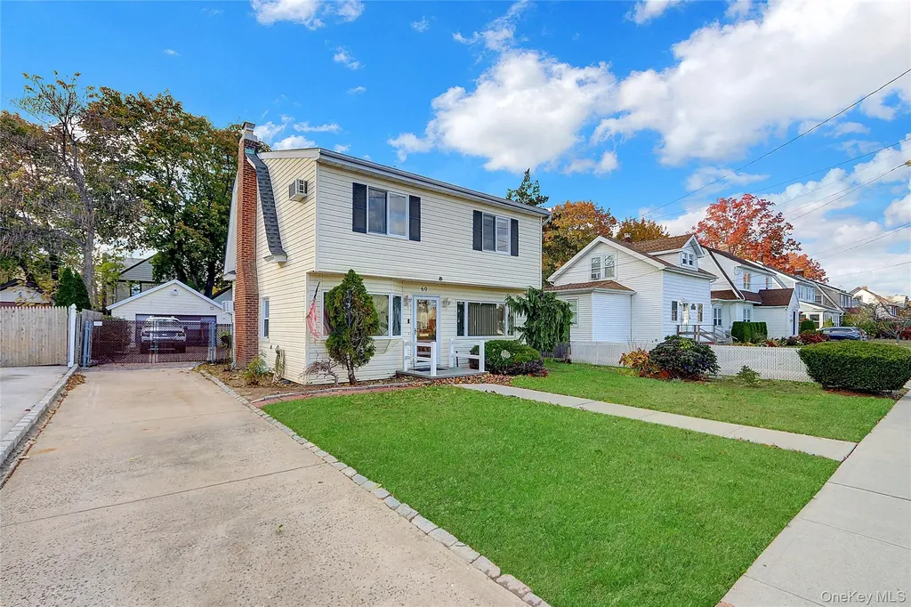 60 Parsons Drive Hempstead NY 11550