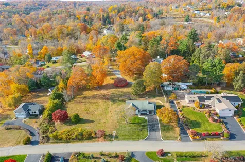 39 Susan Drive Balmville NY 12550