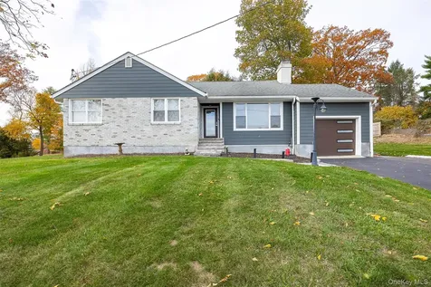 39 Susan Drive Balmville NY 12550