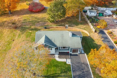 39 Susan Drive Balmville NY 12550