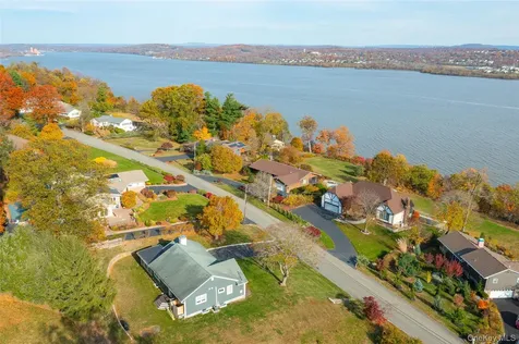 39 Susan Drive Balmville NY 12550