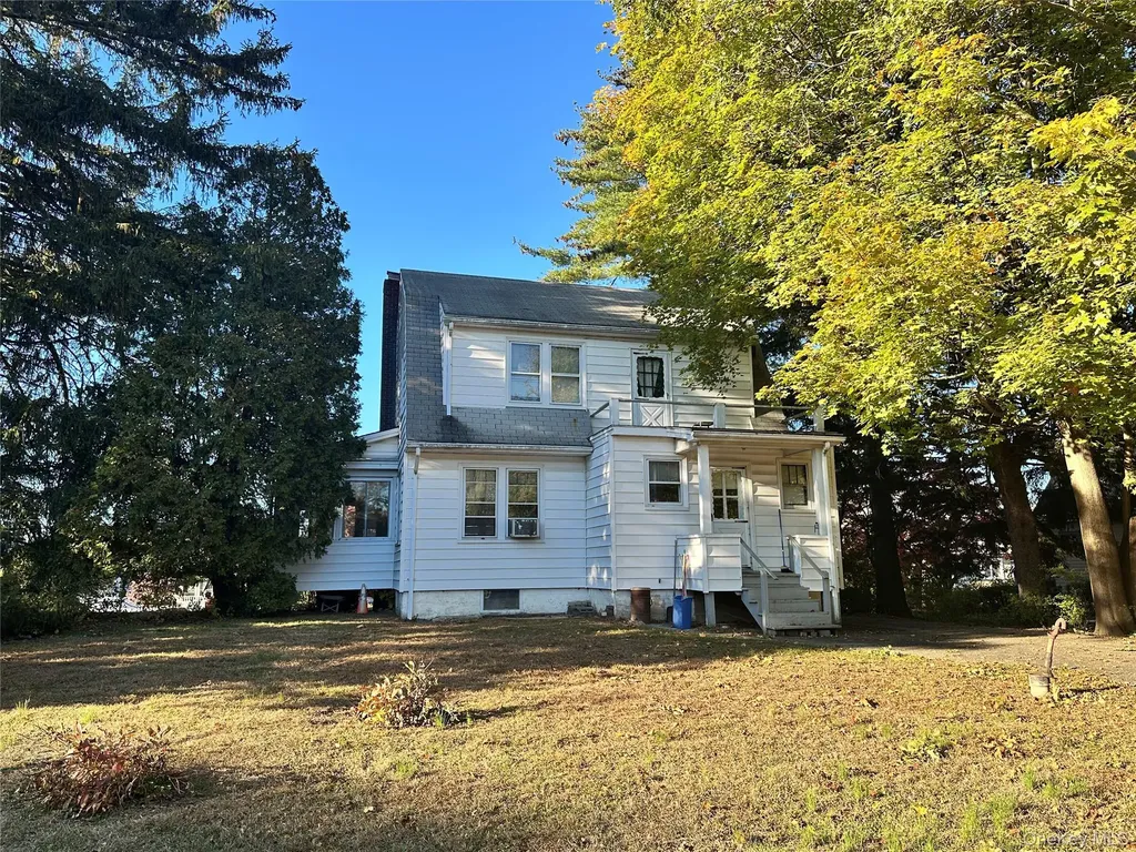 219 Rockledge Avenue Buchanan NY 10511