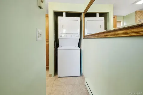 19 Dogwood Lane Manorville NY 11949