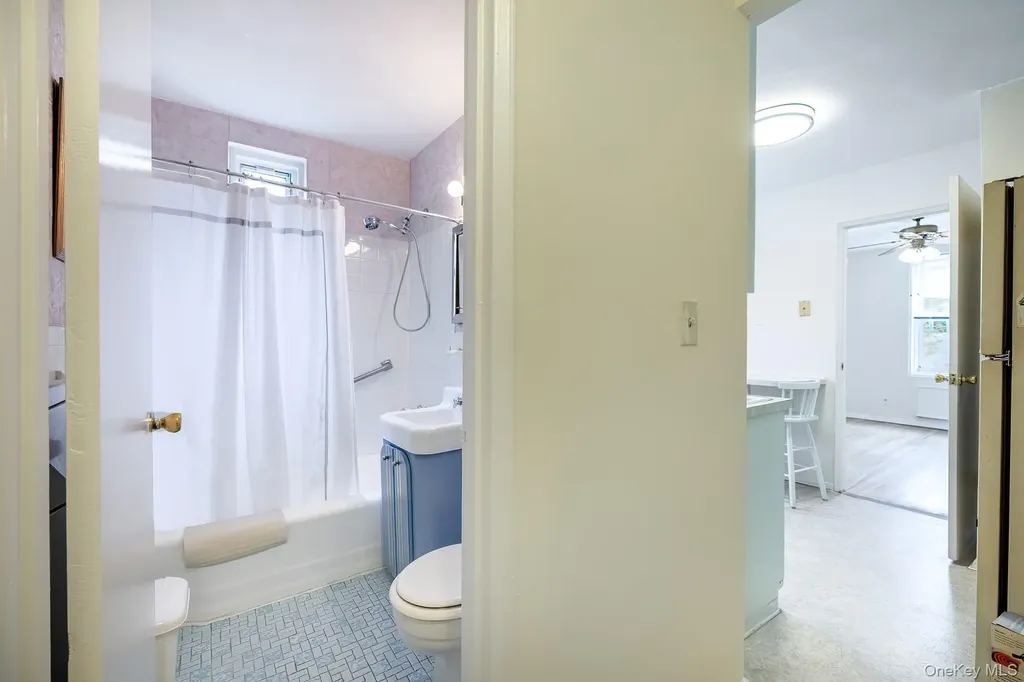2390 Palisade Avenue Bronx NY 10463