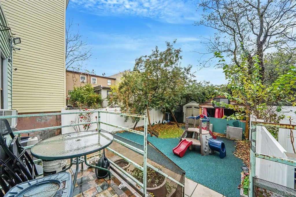 852 Blake Avenue Brooklyn NY 11207