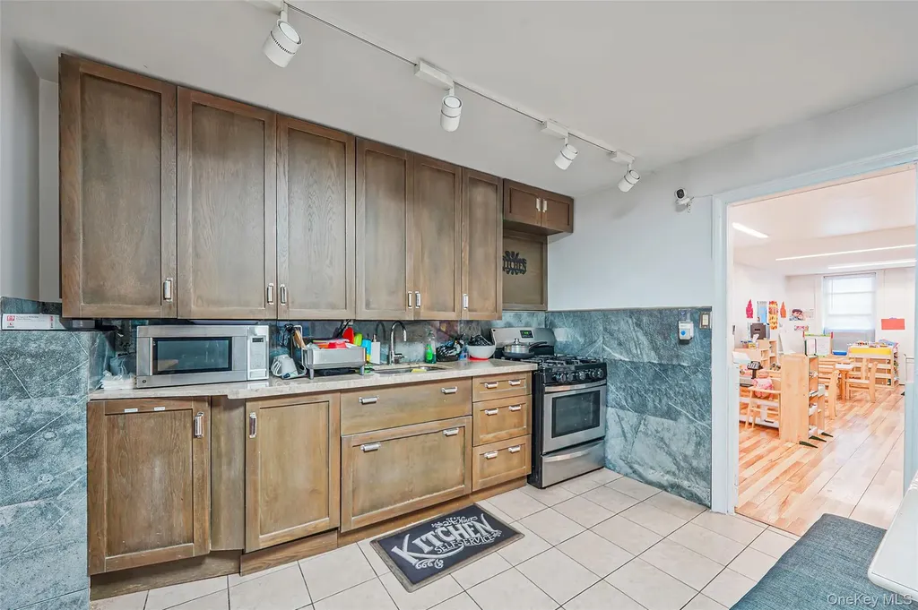 852 Blake Avenue Brooklyn NY 11207