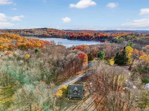 375 Salisbury Turnpike Rhinebeck NY 12572