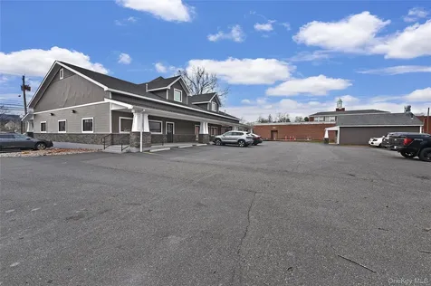 32 W Main Street Washingtonville NY 10992