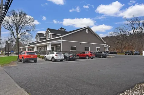 32 W Main Street Washingtonville NY 10992