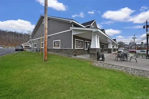 32 W Main Street Washingtonville NY 10992