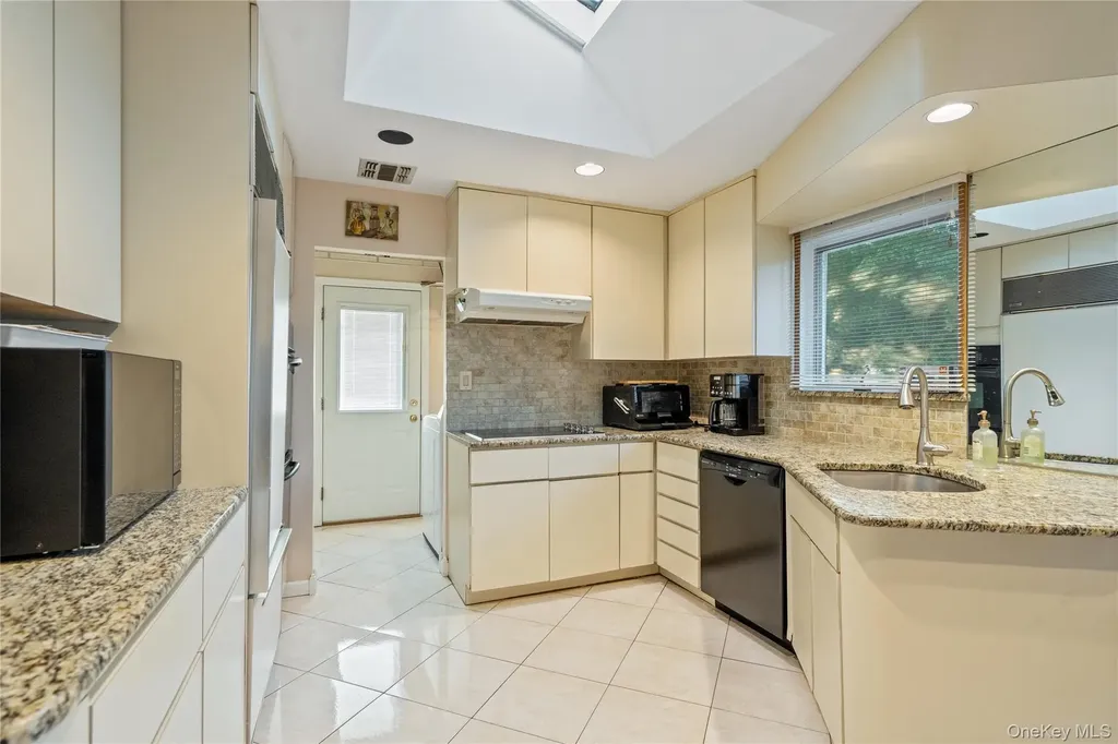 48 Fairfield Drive Dix Hills NY 11746