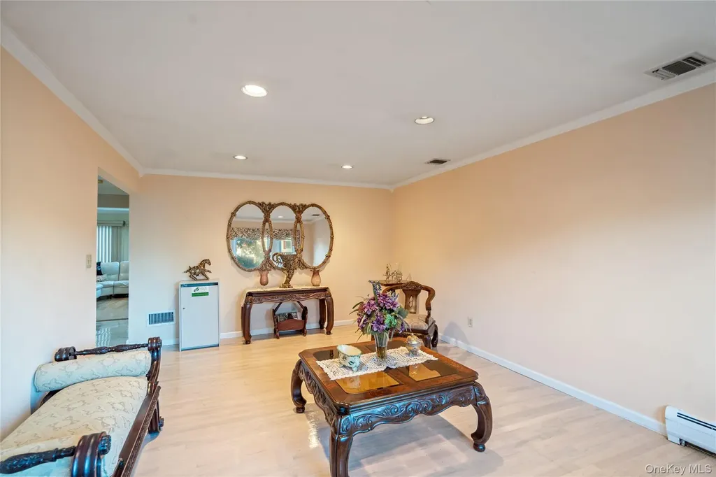 48 Fairfield Drive Dix Hills NY 11746