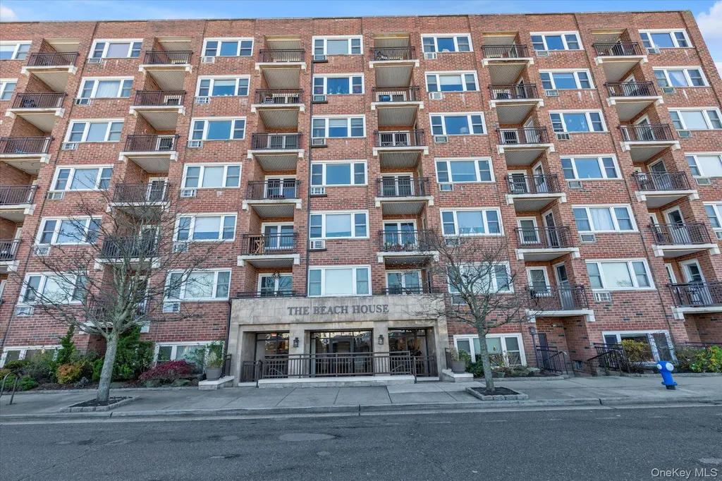 740 Broadway Long Beach NY 11561