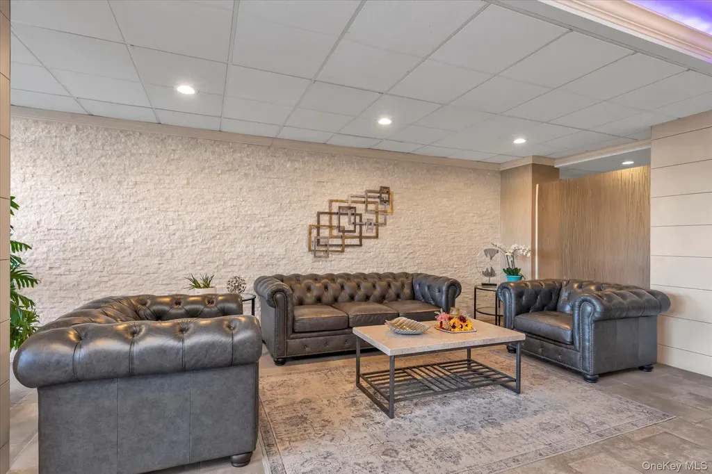740 Broadway Long Beach NY 11561