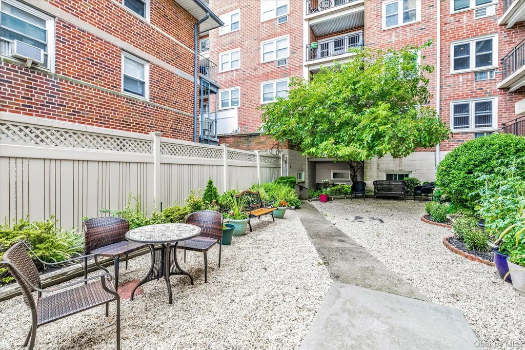 740 Broadway Long Beach NY 11561