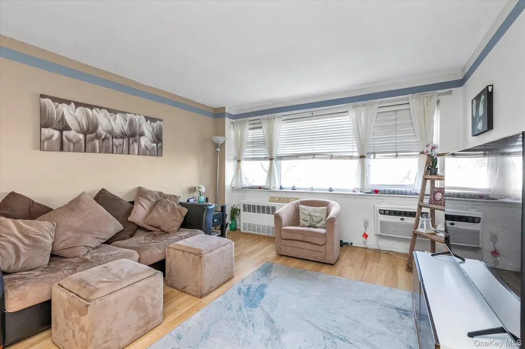 740 Broadway Long Beach NY 11561