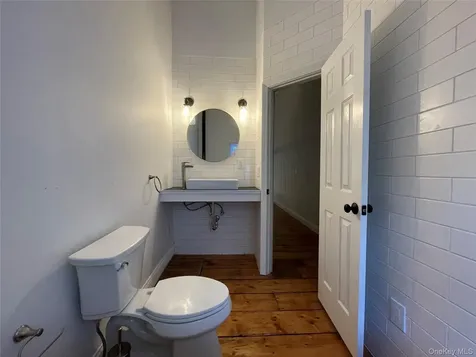 79-81 S 3rd Street Hudson NY 12534