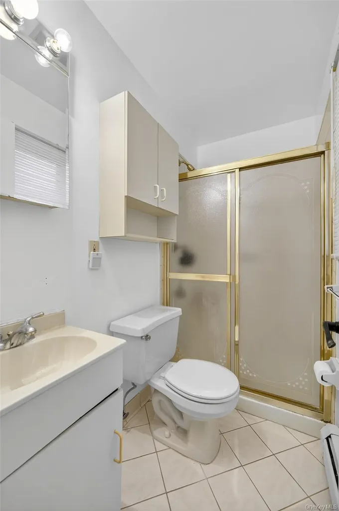 404 Carlton Circle New Windsor NY 12553