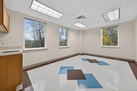 161 E Main Street Port Jervis NY 12771
