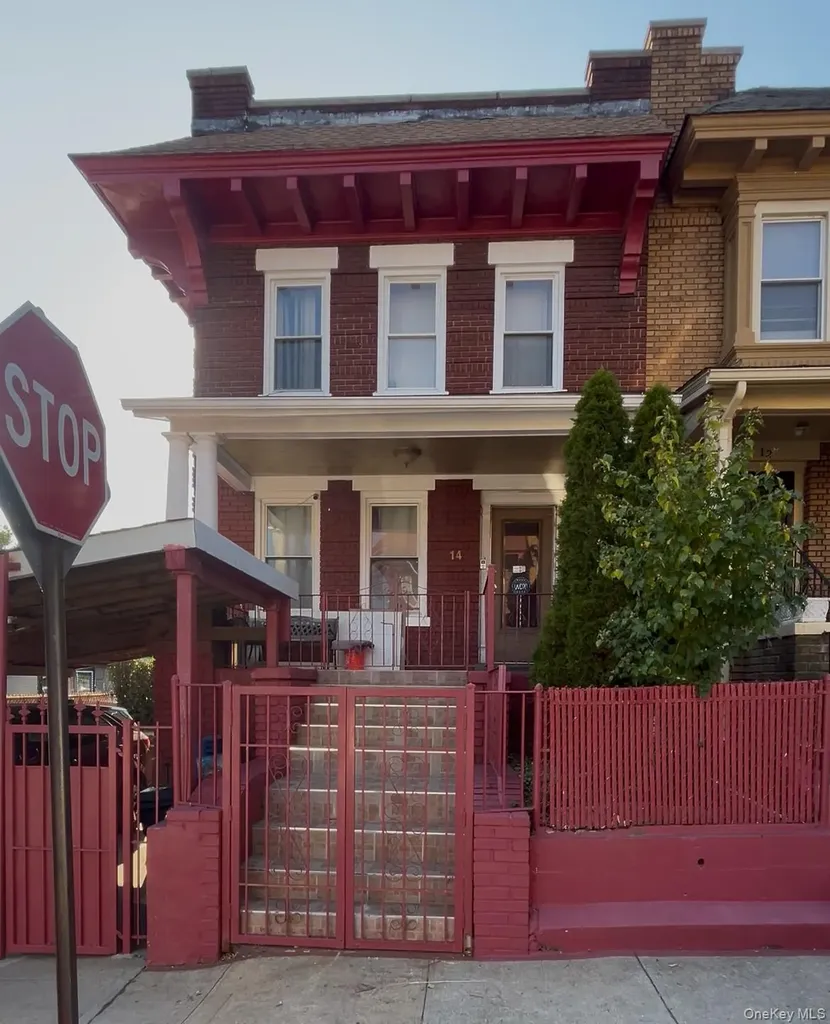 14 Van Siclen Court Brooklyn NY 11207