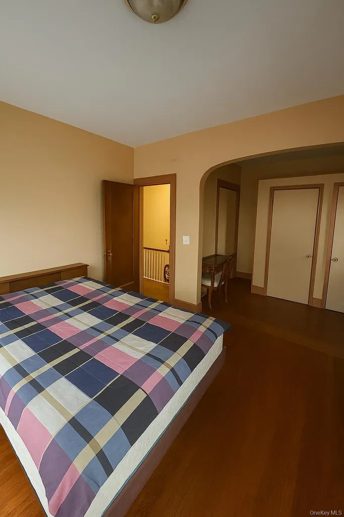 14 Van Siclen Court Brooklyn NY 11207
