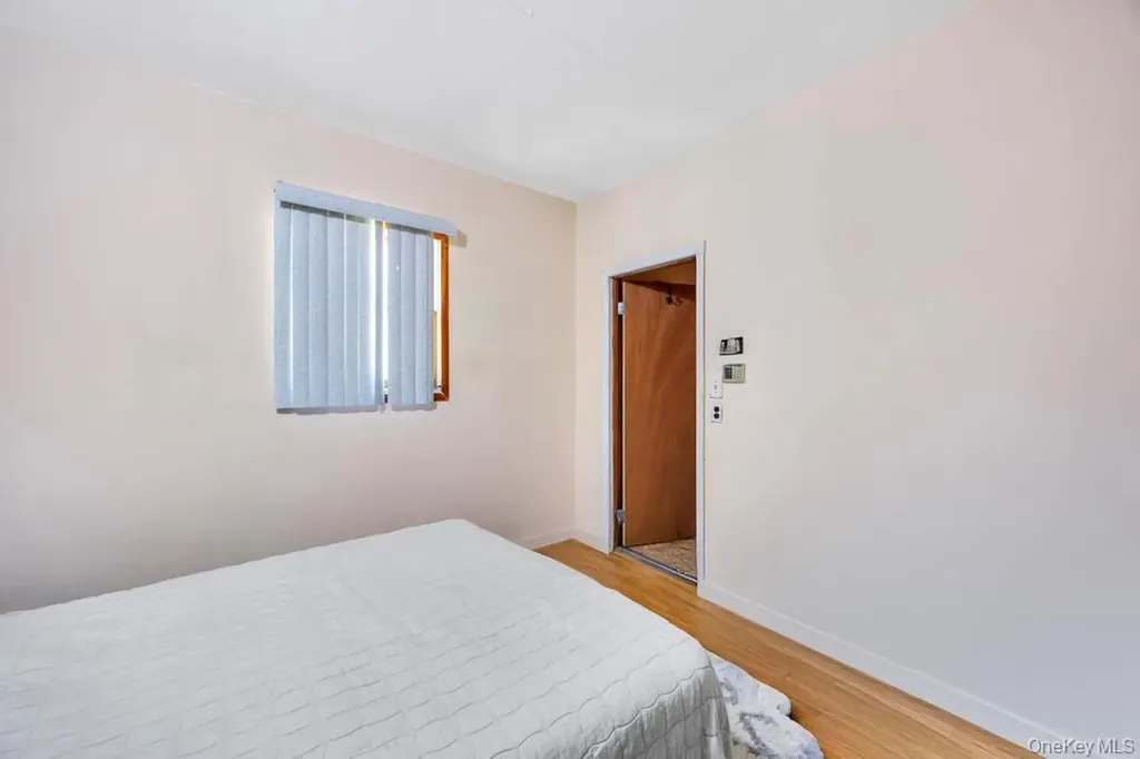 53 Stevenson Place Deer Park NY 11729