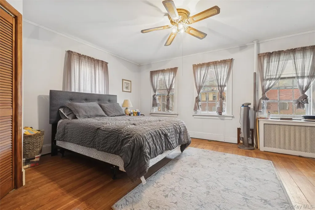 213 Burns Street Forest Hills NY 11375